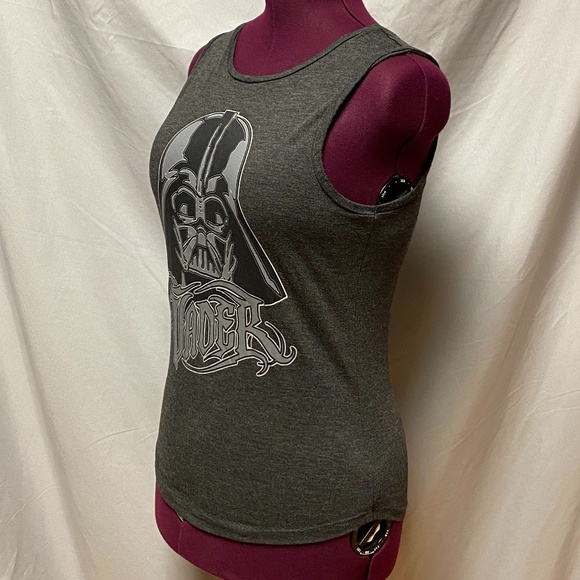 Star Wars Vader tank - Picture 2 of 5